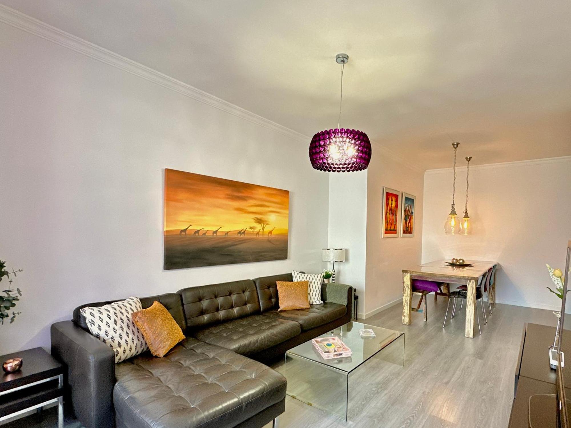 Hostiguest Coliving Leon Y Castillo Las Palmas de Gran Canaria Dış mekan fotoğraf