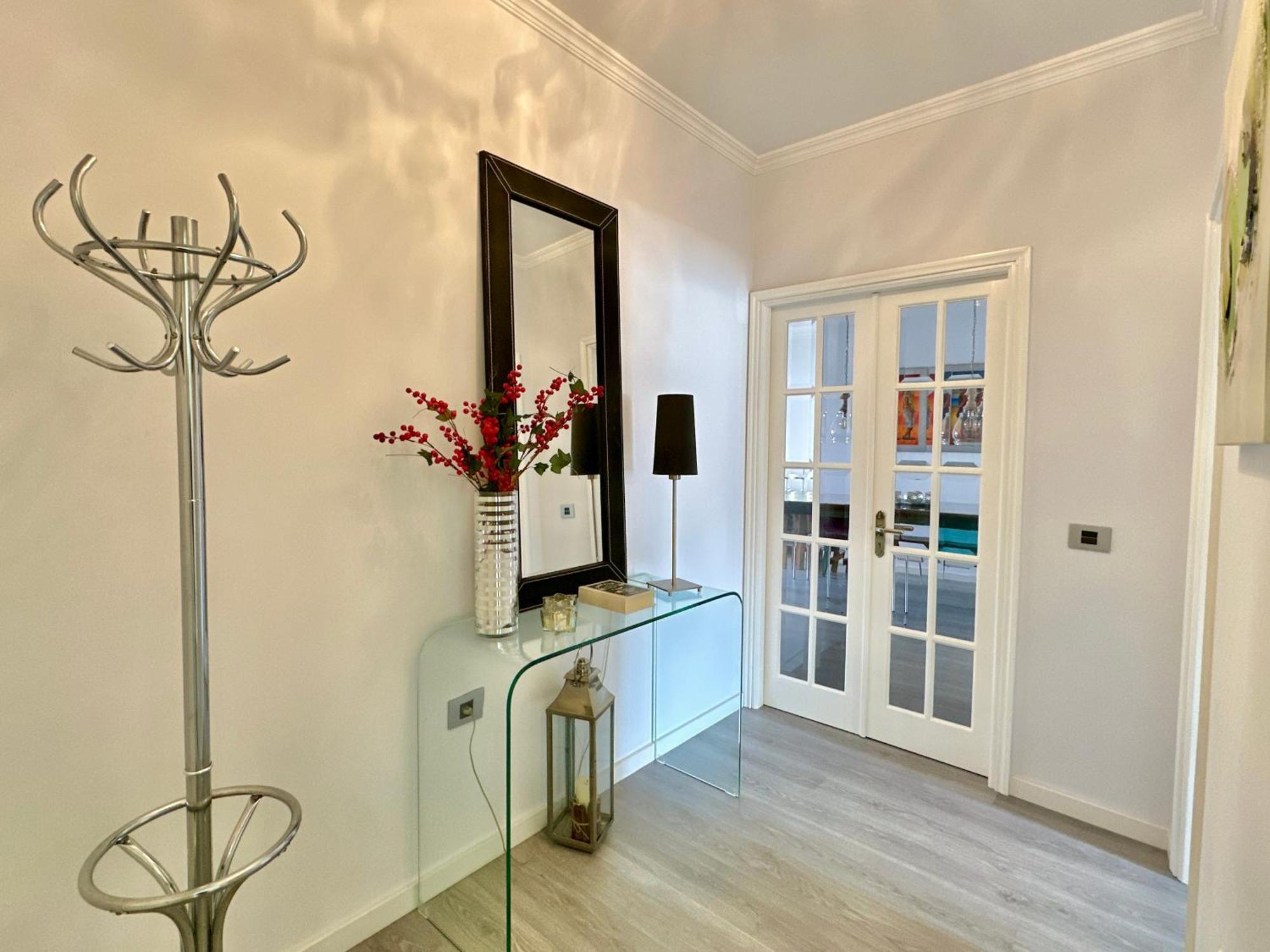 Hostiguest Coliving Leon Y Castillo Las Palmas de Gran Canaria Dış mekan fotoğraf