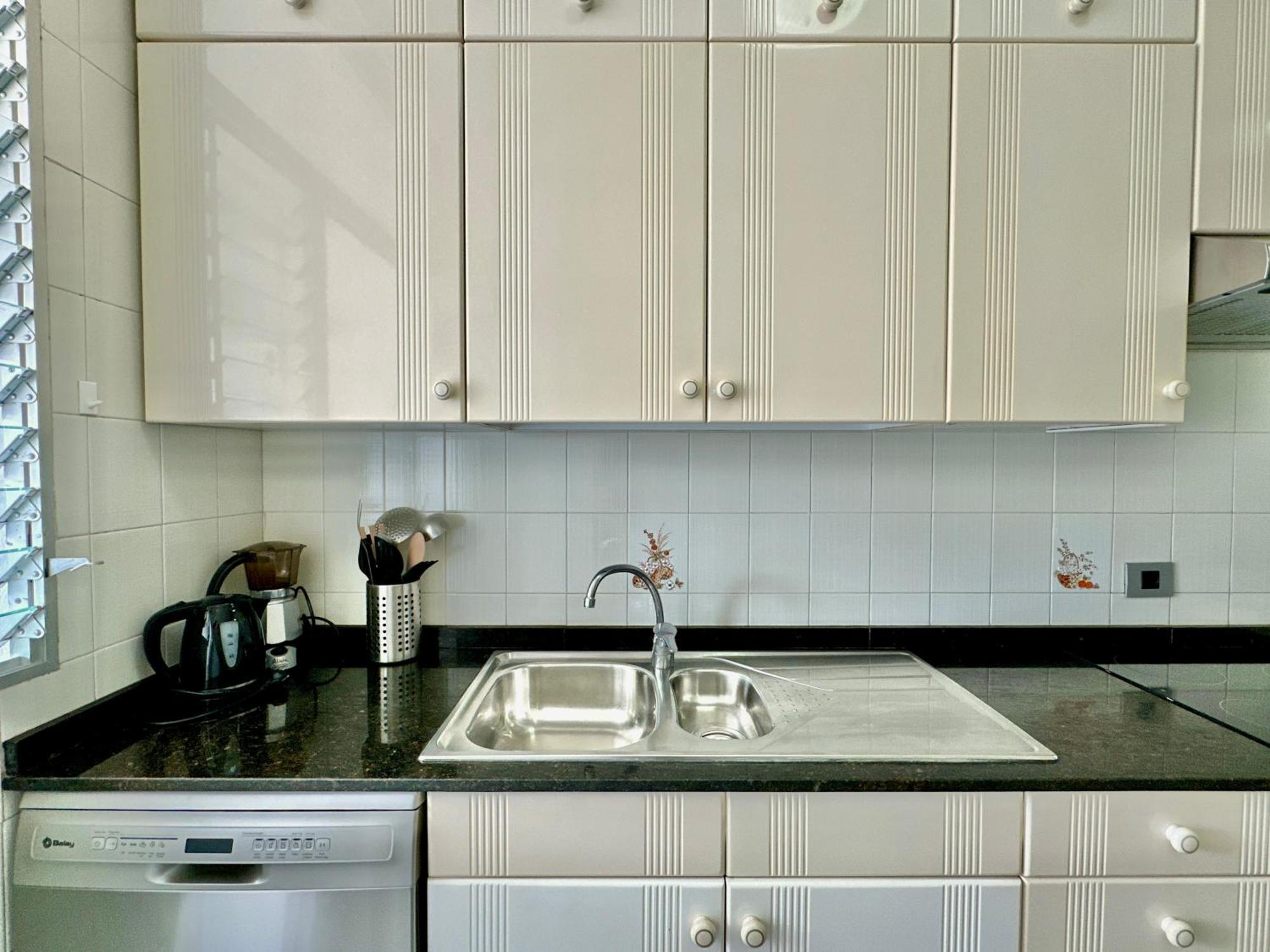 Hostiguest Coliving Leon Y Castillo Las Palmas de Gran Canaria Dış mekan fotoğraf